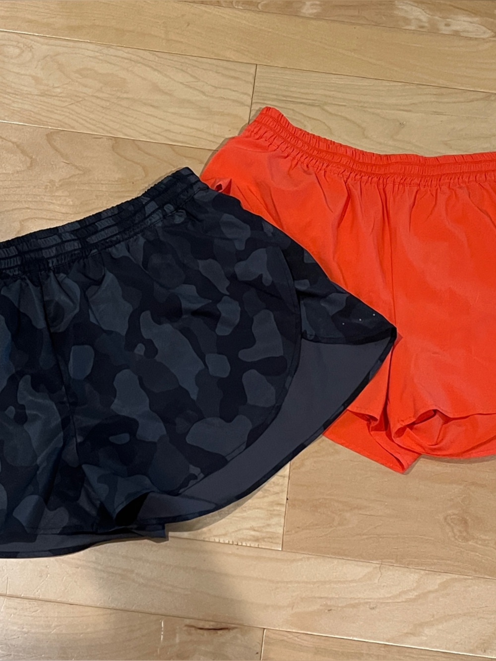 Zella Women’s Athletic Shorts - Black Camo & Bright Orange size Medium